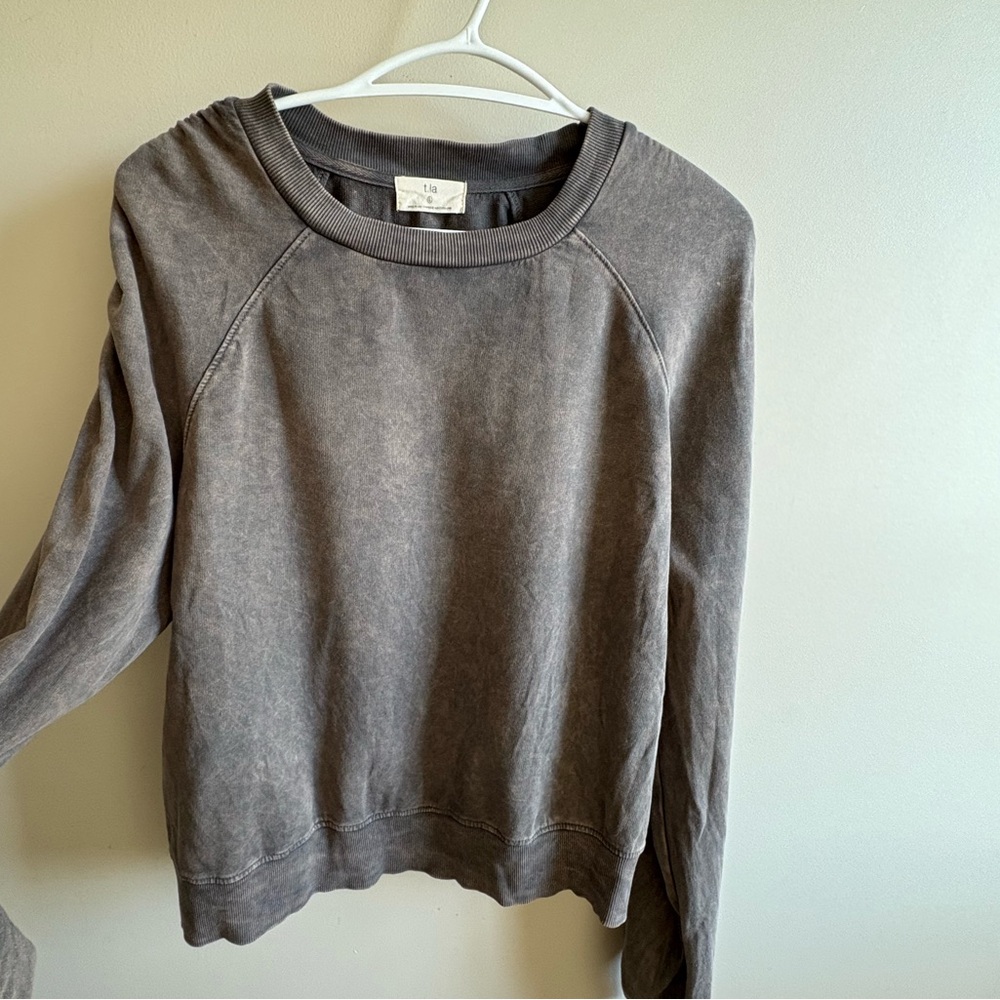 Anthropology T.La Dark Gray ruched shoulder sweater